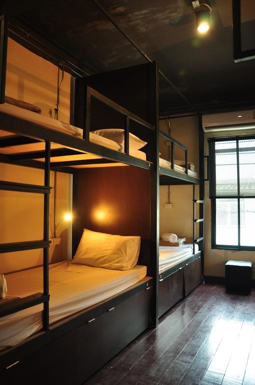 Sabye Club Hostel بانكوك الغرفة الصورة